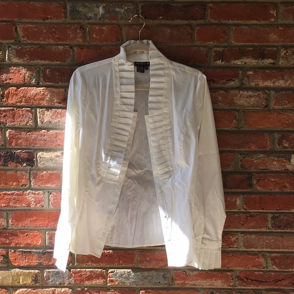 Tracy M Tops - Tracy M. white ruffle button down